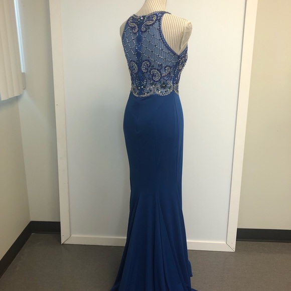 Prom dress - Picture 3 of 5